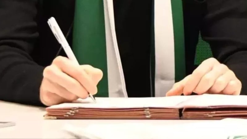 Ara transfer dönemi ne zaman bitecek? 2023/2024 ara transfer sezonu ne zaman sona erecek?