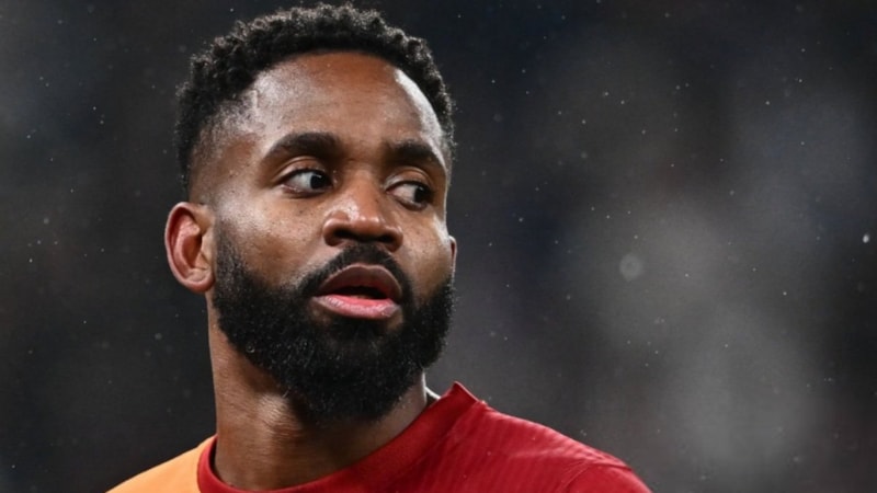 Cedric Bakambu resmen Real Betis'te