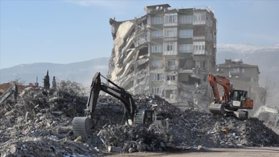 Devlet seferber oldu: Deprem bölgesi ayağa kaldırıldı