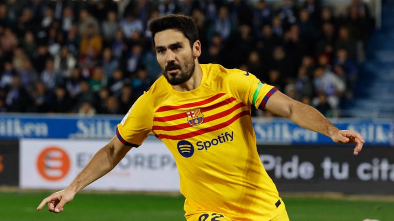 Barcelona, Alaves deplasmanında üç puana üç golle uzandı