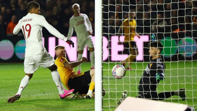 Altay Bayındır, ManU formasıyla çıktığı ilk maçı anlattı