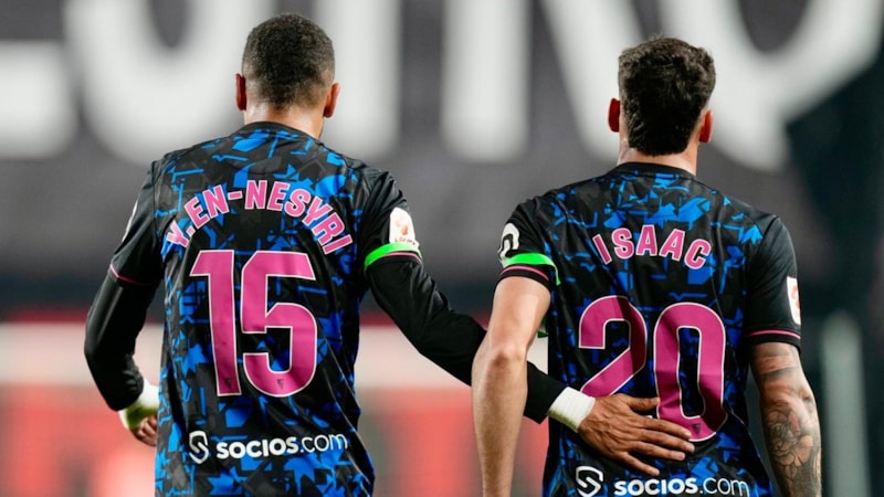 Sevilla, Rayo Vallecano'yu yendi