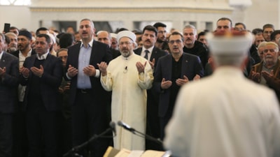 Diyanet İşleri Başkanı Ali Erbaş'tan dayanışma mesajı
