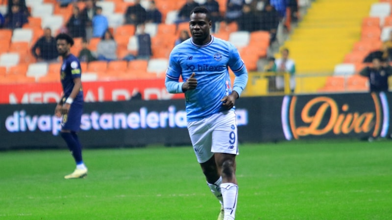 Mario Balotelli'nin son hali gündem oldu! Sakatlık yaramış...