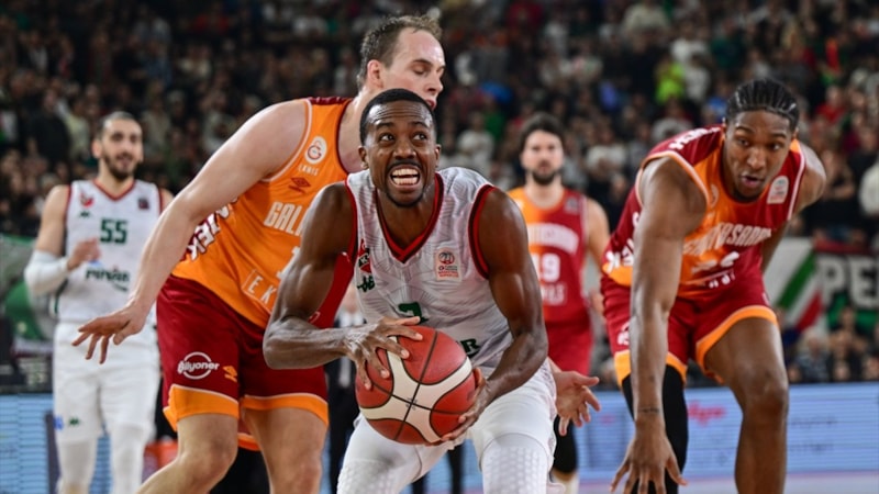 Galatasaray'ı eleyen Karşıyaka yarı finalde