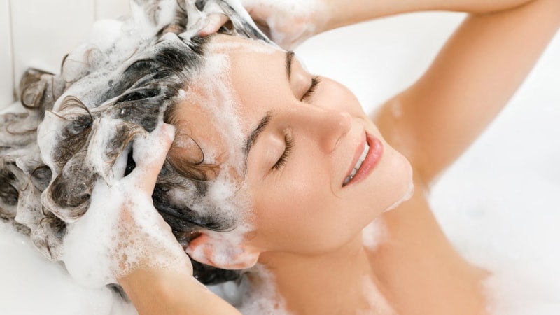 Şampuanınıza bir kaşık şeker ekleyin, sorunların kökünü kazıyın...