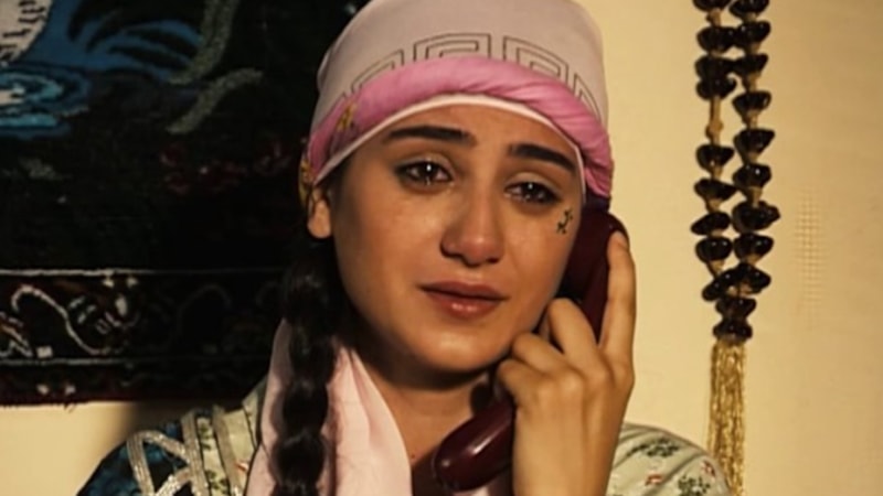 Akasya Durağı’nın köylü güzeli Zeyno ortalığı kasıp kavurdu “Bambaşka biri resmen...”