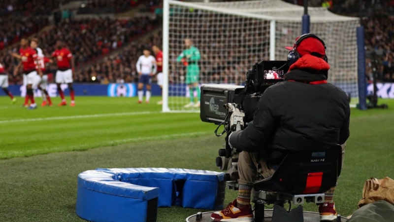 TV8,5'da yayınlanacak 4 Avrupa maçı belli oldu! Sparta Prag-Galatasaray maçı şifresiz mi?