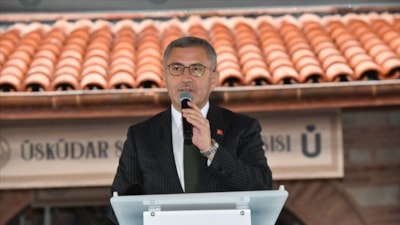 Üsküdar Belediye Başkanı Hilmi Türkmen'den öğrencilere! 'Doğalgaz faturalarınızı yatırdık'