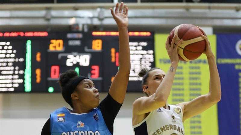 Fenerbahçe, Perfumerias Avenida'yı devirdi! Avantajı eline aldı