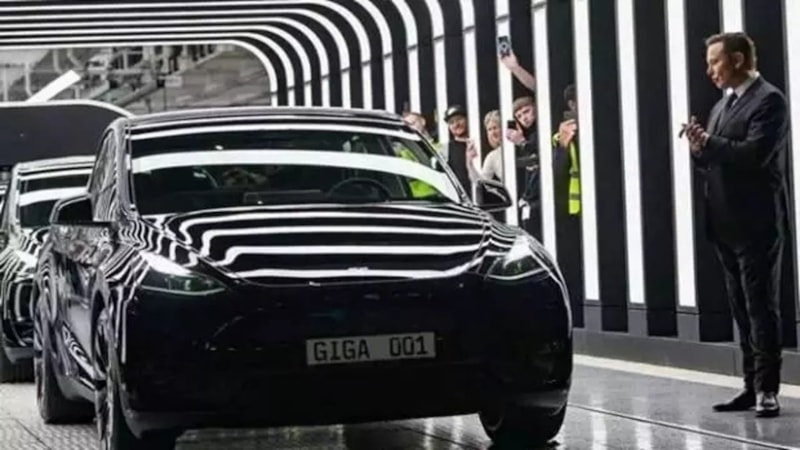 Almanlar Tesla'nın fabrika planına karşı çıkıyor