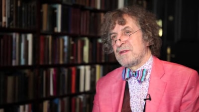 Peter Cave'nın Bir Filozof Gibi Düşün kitabında bize ışık olan filozoflara dair bir geçit töreni