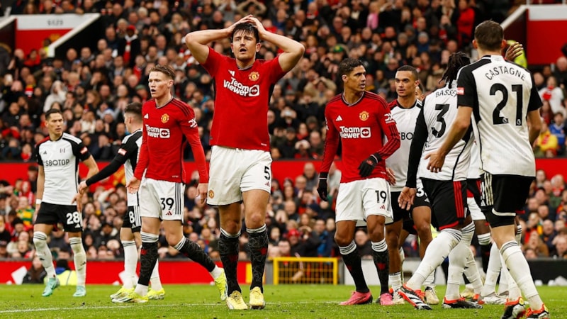 Manchester United, evinde Fulham'a yenildi