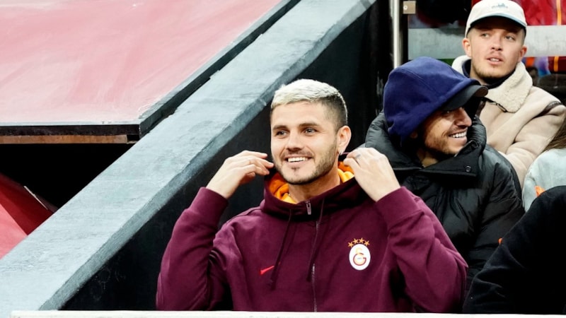 Mauro Icardi, takım arkadaşlarına tribünden destek verdi
