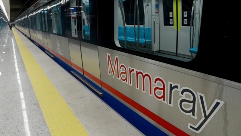 Marmaray'dan yeni rekor: Bir günde 737 bin 981 yolcu