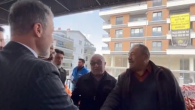 Fatih Erbakan ve Suat Kılıç semt pazarında! Seçmenden net tavır: Size güvenemiyoruz