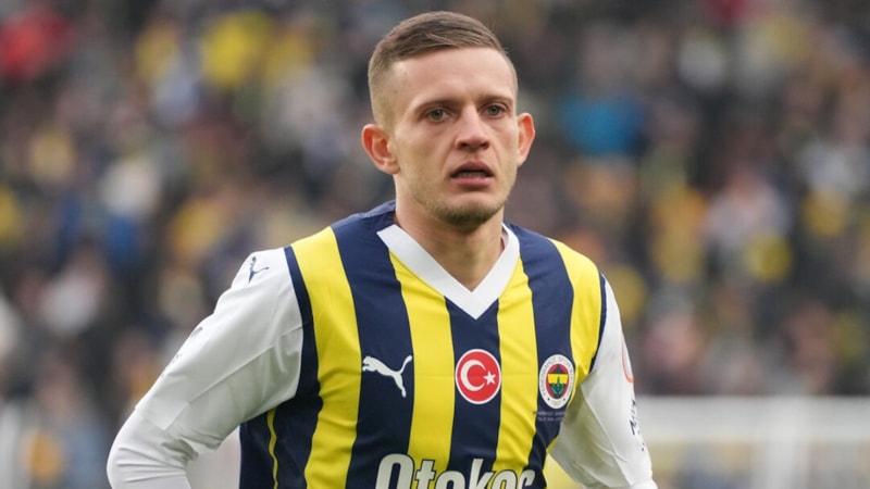 Napoli, Sebastian Szymanski'yi istiyor