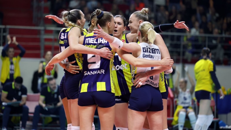 Fenerbahçe Kadın Voleybol Takımı, adını yarı finale yazdırdı