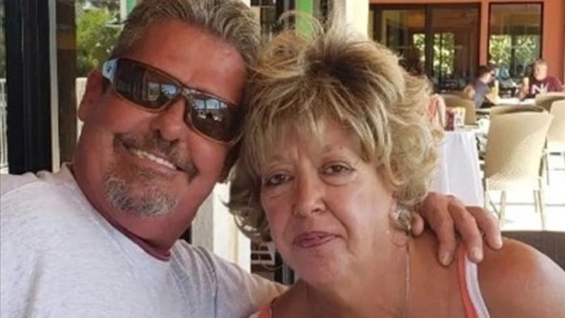 ABD'de ölen karısının cesediyle günlerce yaşadı: Evdeki köpekler kemirdi