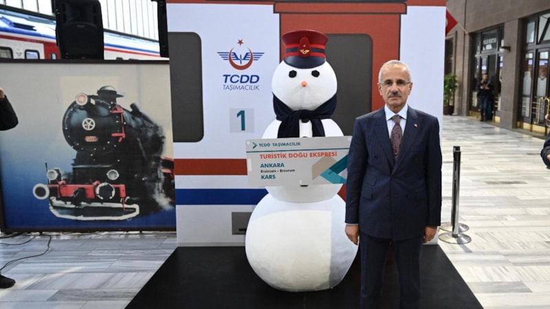 Abdulkadir Uraloğlu'ndan müjde! Diyarbakır ve Tatvan'a tren seferleri başlayacak