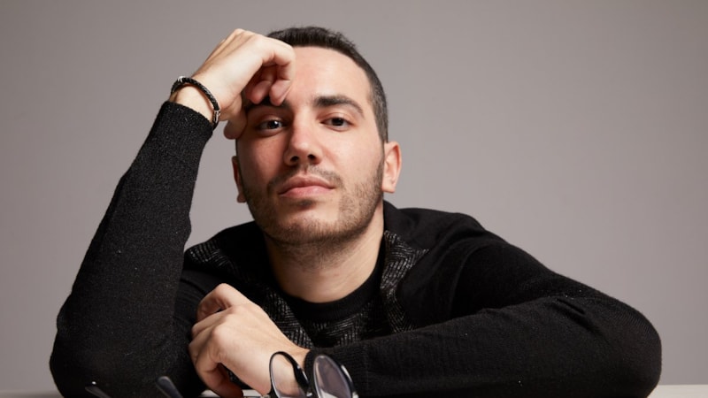 Arda Erel'den hayat tadında roman: Senin Hakkında Bir Hikâye