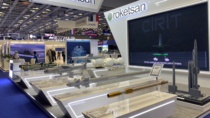 Roketsan'ın savunma sistemleri, Katar'da görücüye çıktı