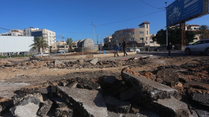 İsrail, yerle bir ettiği Batı Şeria'da 3 bin 500 yasa dışı konutun inşasını onayladı