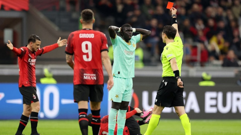 Halil Umut Meler yönetti! Milan, Slavia Prag karşısında galip