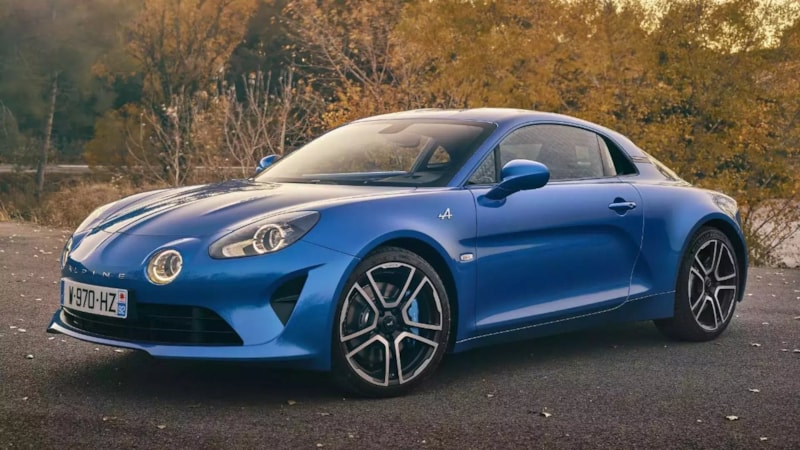 Renault bünyesindeki spor otomobil üreticisi Alpine Türkiye'ye giriş yaptı