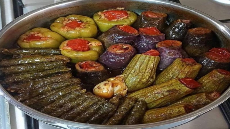 Dolmaya 1 kaşık ekleyin, lezzetini ikiye katlayın…