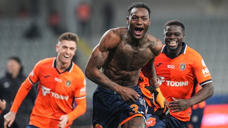 Başakşehir, Antalyaspor'u tek golle yendi
