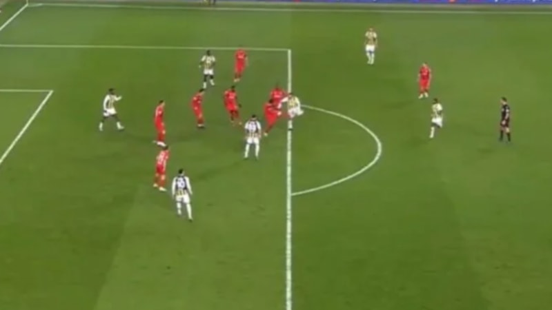 VAR uyardı! Fenerbahçe penaltı kazandı