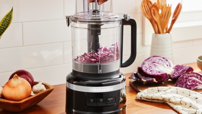 Mutfak robotlarının bıçakları jilet gibi oluyor, bu yöntem her şeyi unutturuyor…