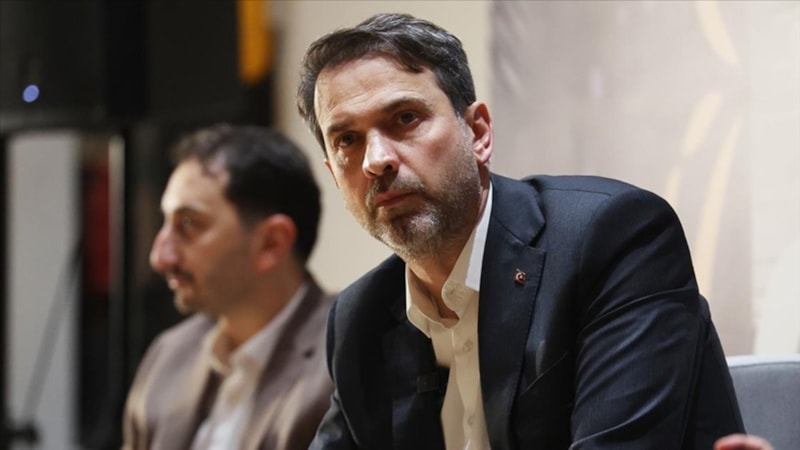 Alparslan Bayraktar: Karadeniz'de çok önemli 3 lokasyonda arama yapacağız