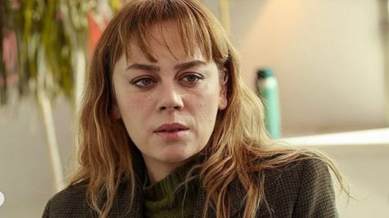 Bahar’ın yıldızı Demet Evgar’ın kardeşi bakın kim çıktı! Meğer aynı dizide…