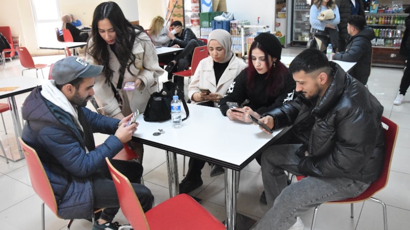 Dijital mecralardaki kolay kazanç, gençlerin geleceğini olumsuz etkiliyor