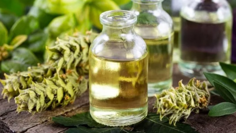 Bu iki yağı karıştırıp vücudunuza sürün, o ağrılardan kurtulun