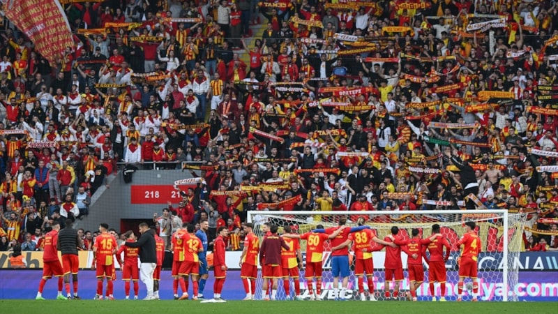 Göztepe 8'de 5 yaparsa Süper Lig'e yükselecek