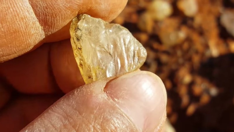 Altını tahtından indirecek! Yatırım isteyen bu taşlara yöneliyor…