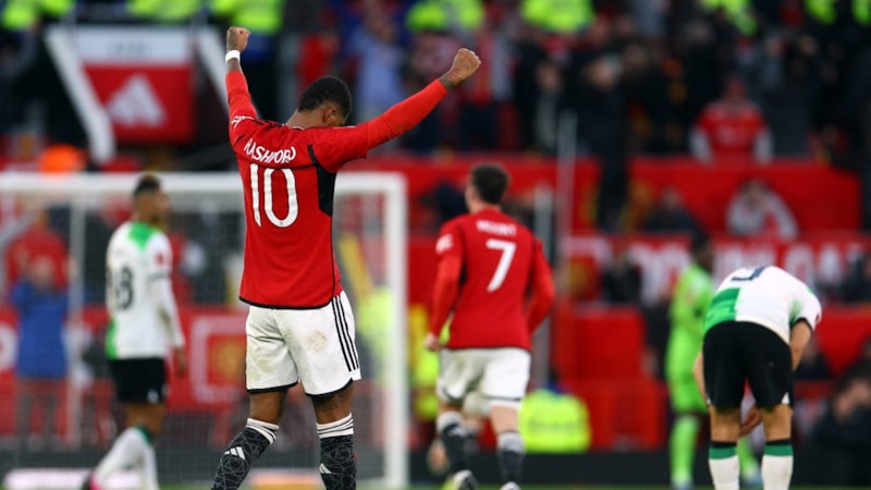 İngiltere'de nefes kesen son! Manchester United, Liverpool'u eledi