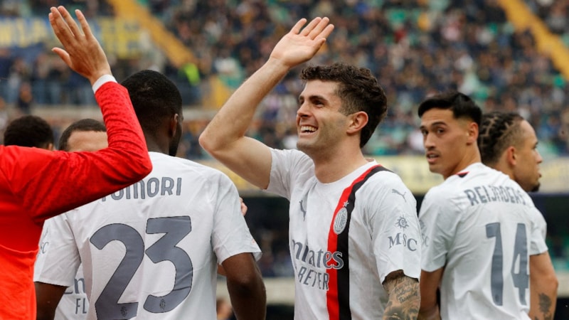 Milan, Hellas Verona'yı üç golle yıktı