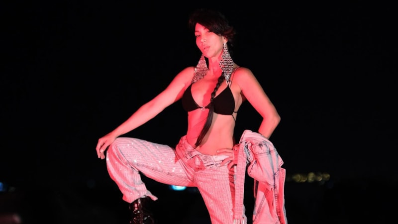 Şarkıcı Hande Yener'in annesi hayatını kaybetti! 