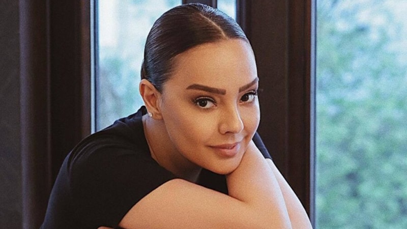 Jet hızıyla evlenmişti! Ebru Gündeş hamile mi? 