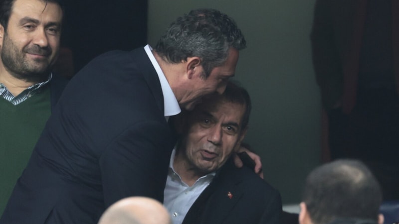 Süper Kupa maçı ertelenecek mi? Dursun Özbek'ten açıklama var