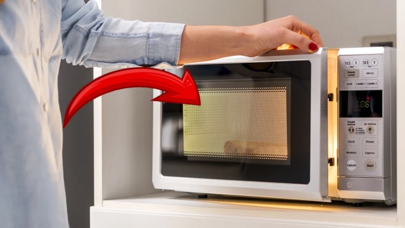 Mikrodalga fırınların camındaki bu ızgara bakın ne işe yarıyor