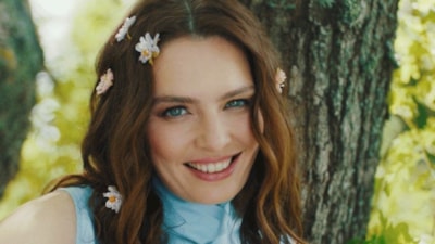 Nil Karaibrahimgil'in marjinal eşi bakın kim çıktı! Meğer ünlü şarkıcının...