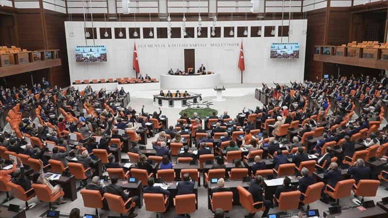 AK Parti’den yeni anayasa adımı: Bayram sonrası muhalefet ziyaret edilecek