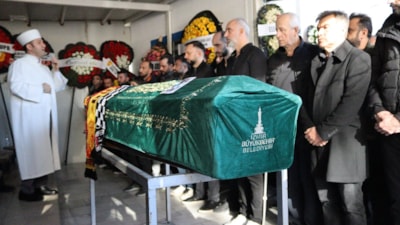 Ersen Martin son yolculuğuna uğurlandı