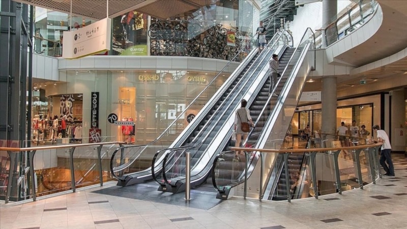 AVM'lerde ocak ayında  en fazla ciro artışı teknoloji kategorisinde yaşandı