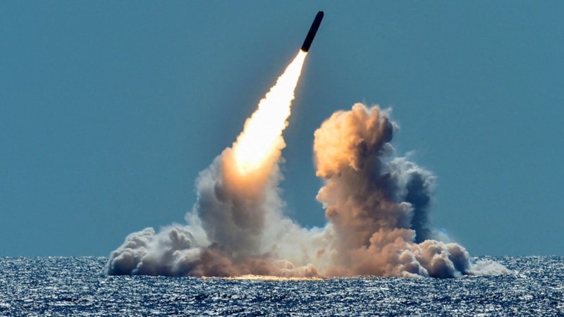 Rusya'dan Fransa'ya saldırı tehdidi: Paris'e nükleer bomba atmak 2 dakika sürer